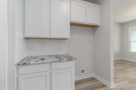 21120 Prairie Rose San Antonio TX 78264