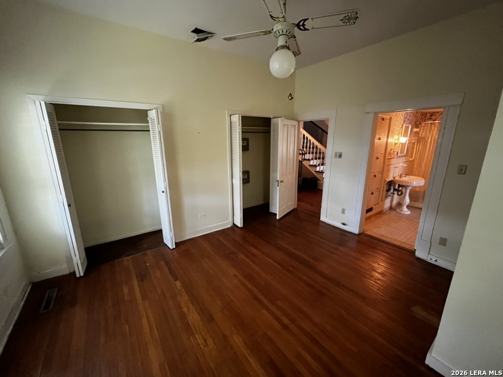 134 W Agarita Avenue San Antonio TX 78212