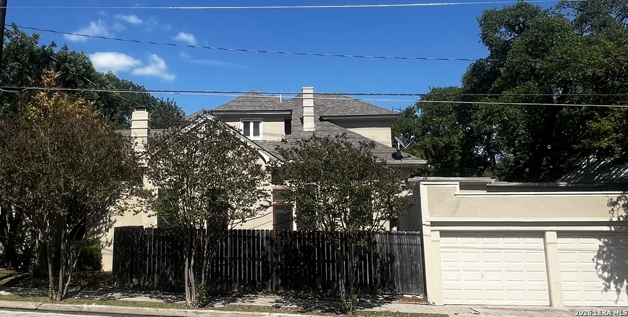 134 W Agarita Avenue San Antonio TX 78212