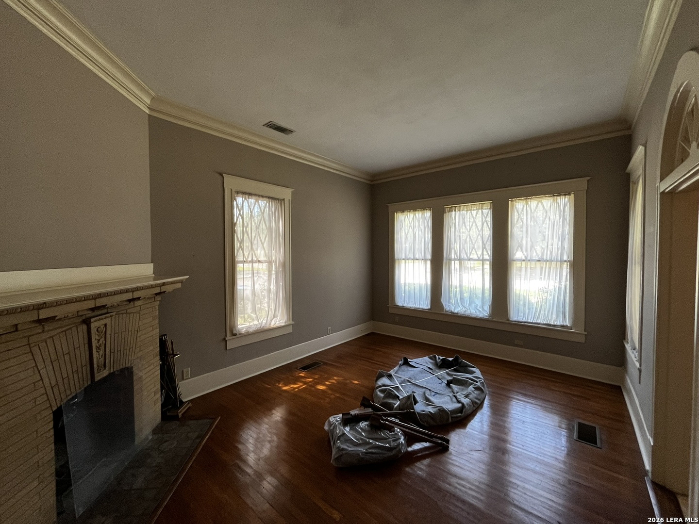 134 W Agarita Avenue San Antonio TX 78212
