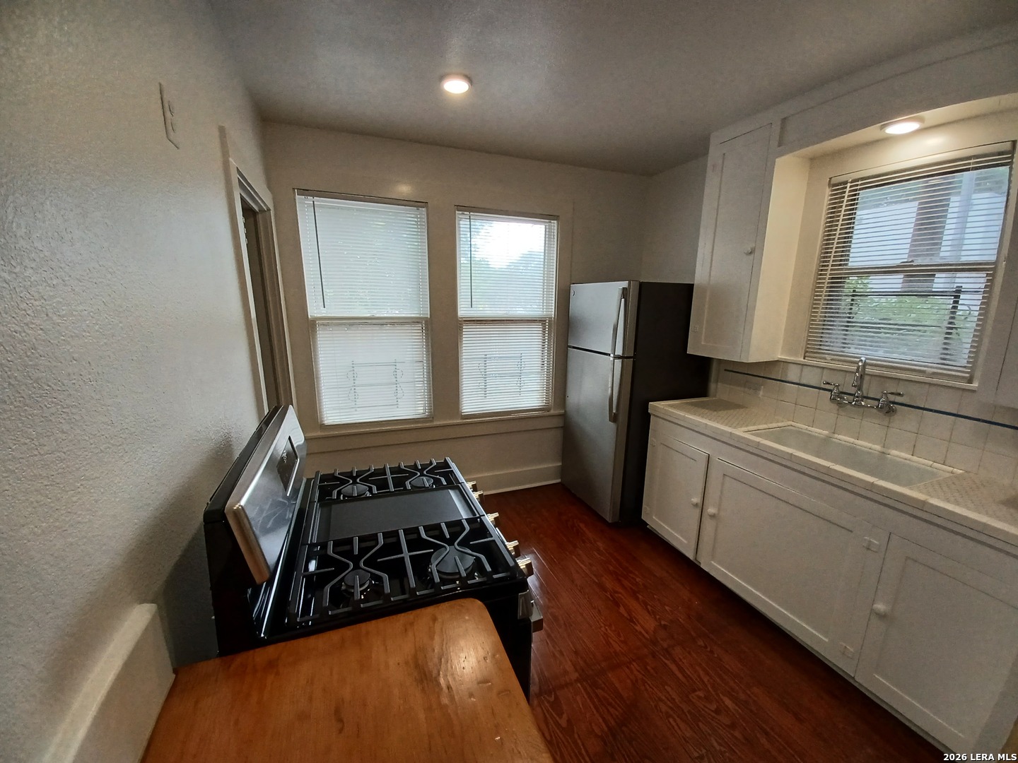 134 W Agarita Avenue San Antonio TX 78212