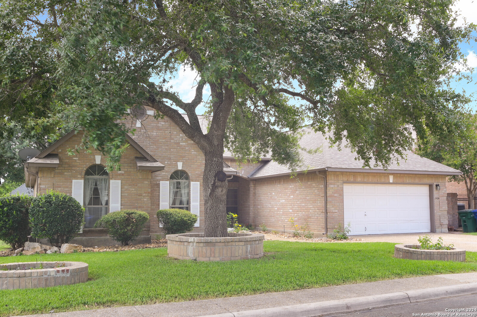 2426 Rim Oak San Antonio TX 78232