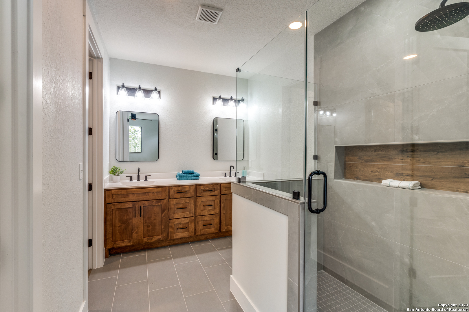 315 Cincinnati Avenue #101 San Antonio TX 78201
