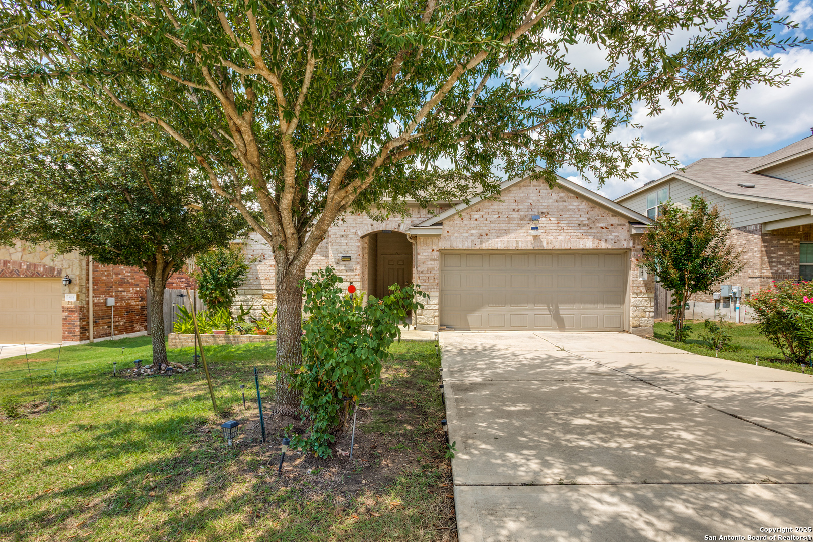 445 Red Morganite Buda TX 78610