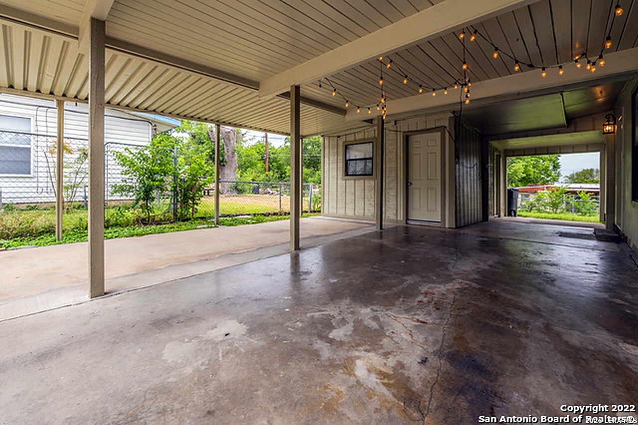 67 Storeywood Drive San Antonio TX 78213
