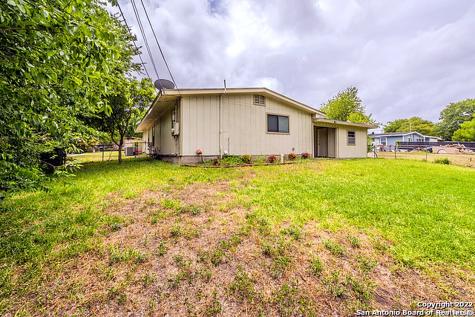 67 Storeywood Drive San Antonio TX 78213