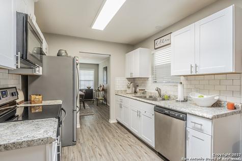 67 Storeywood Drive San Antonio TX 78213