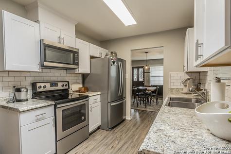 67 Storeywood Drive San Antonio TX 78213