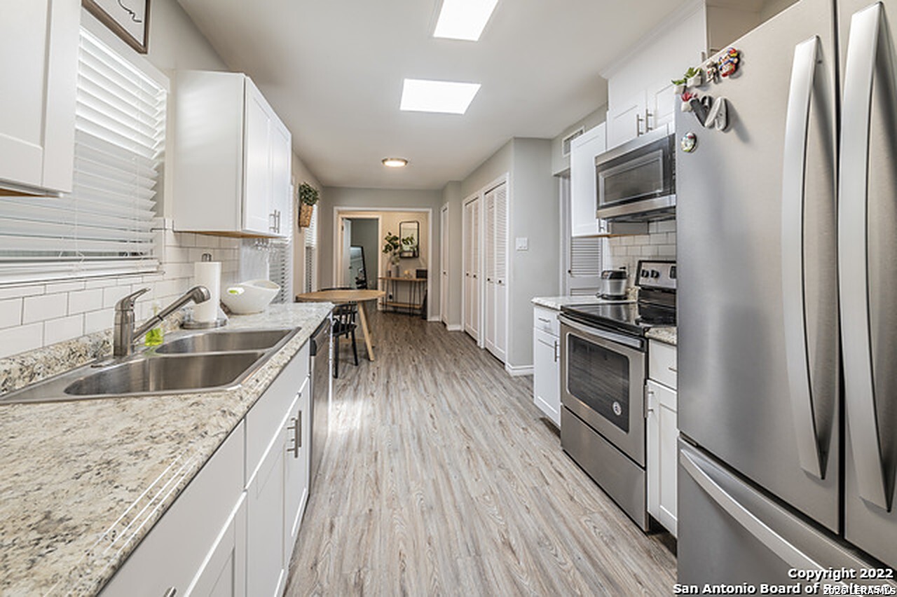 67 Storeywood Drive San Antonio TX 78213