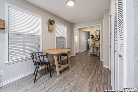 67 Storeywood Drive San Antonio TX 78213