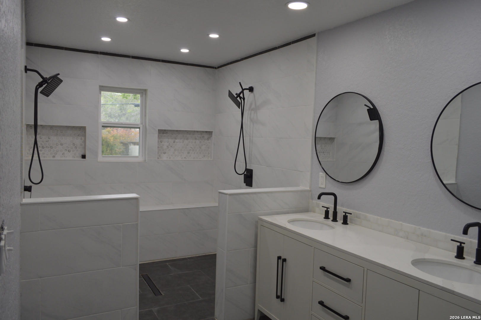 1003 Fabulous Drive San Antonio TX 78213