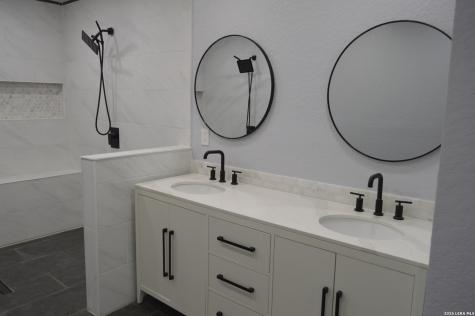 1003 Fabulous Drive San Antonio TX 78213