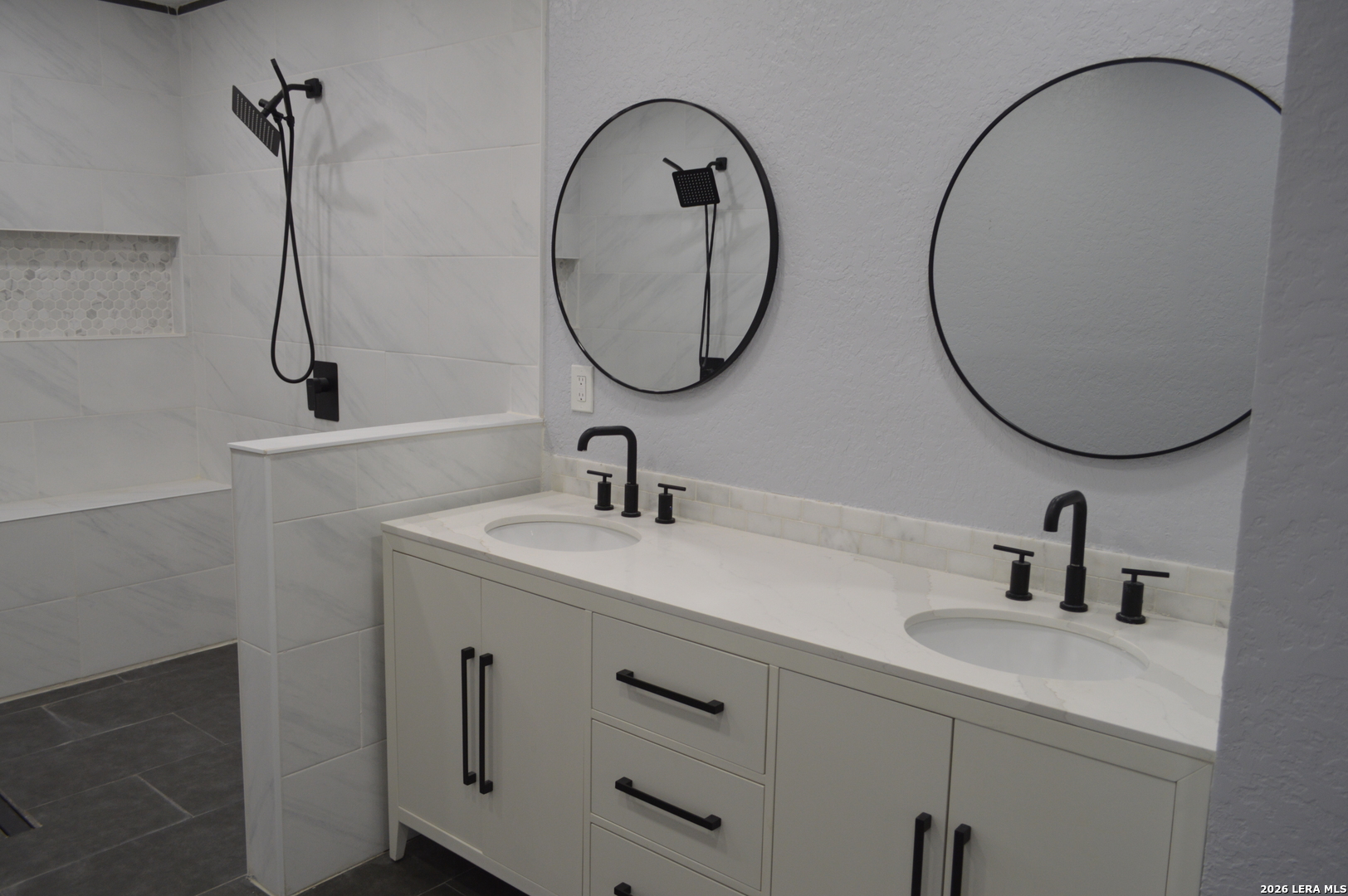 1003 Fabulous Drive San Antonio TX 78213