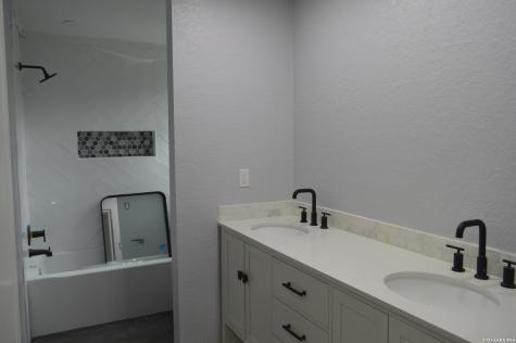 1003 Fabulous Drive San Antonio TX 78213