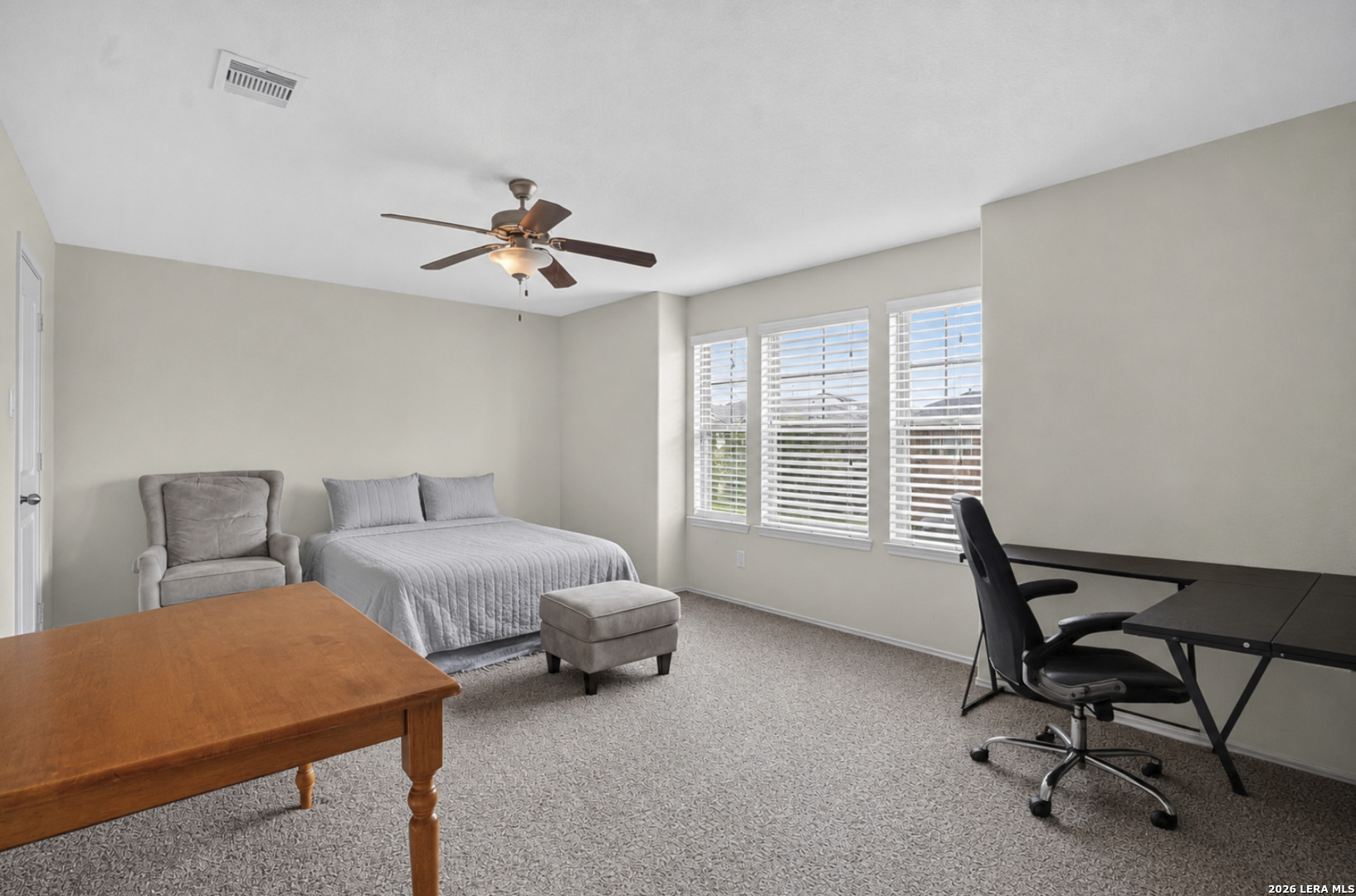 135 Meadow Valley Drive Conroe TX 77384