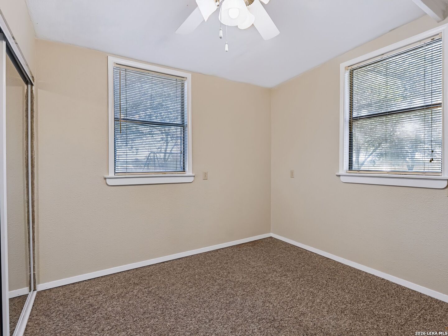 1555 Hoffman Road Lytle TX 78052
