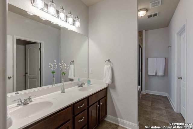 5814 Grayson Cove San Antonio TX 78253
