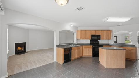 214 Hallie Cove San Antonio TX 78227