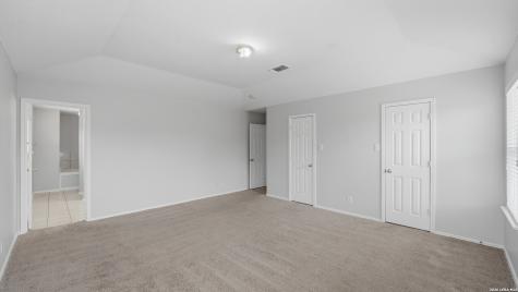 214 Hallie Cove San Antonio TX 78227
