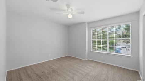 214 Hallie Cove San Antonio TX 78227
