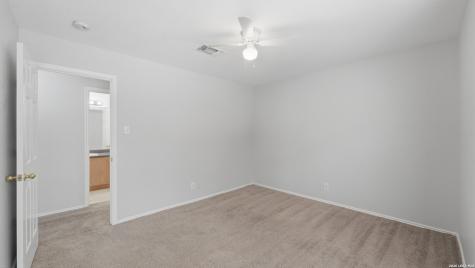 214 Hallie Cove San Antonio TX 78227