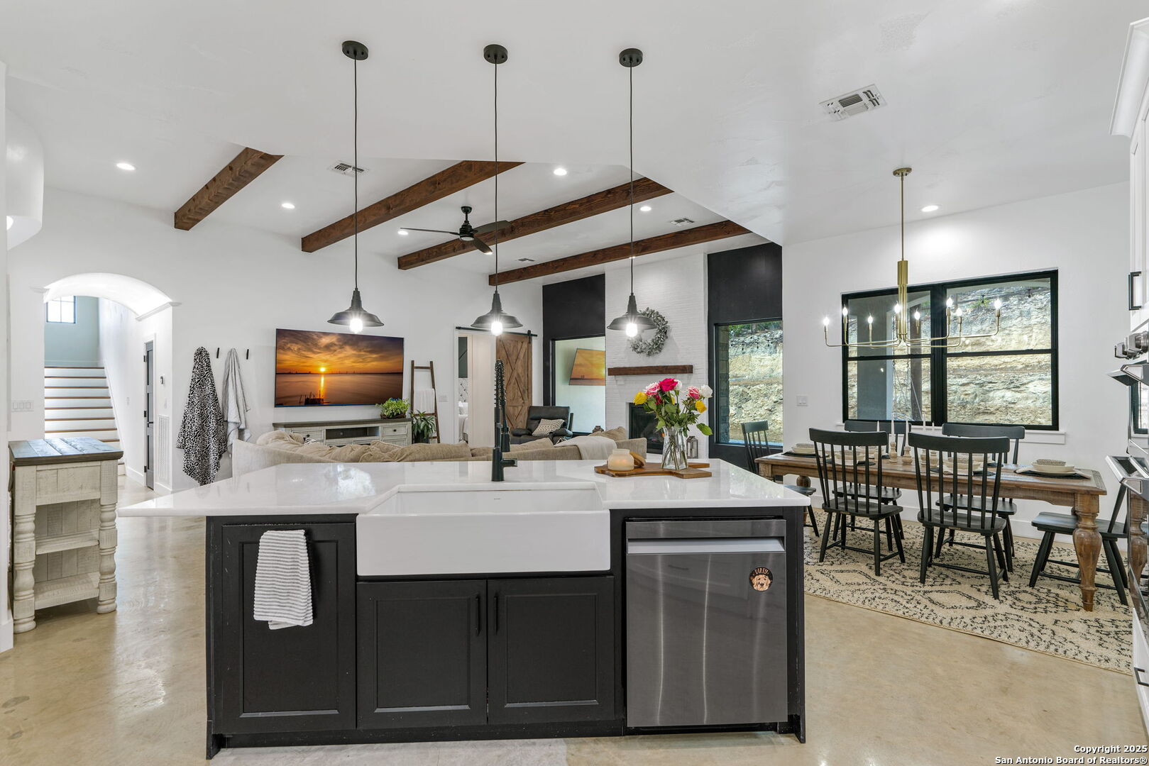 8304 Monument Oak Boerne TX 78015