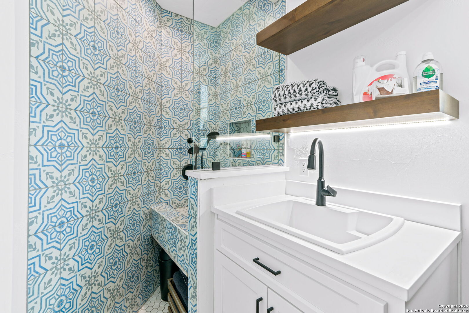 8304 Monument Oak Boerne TX 78015