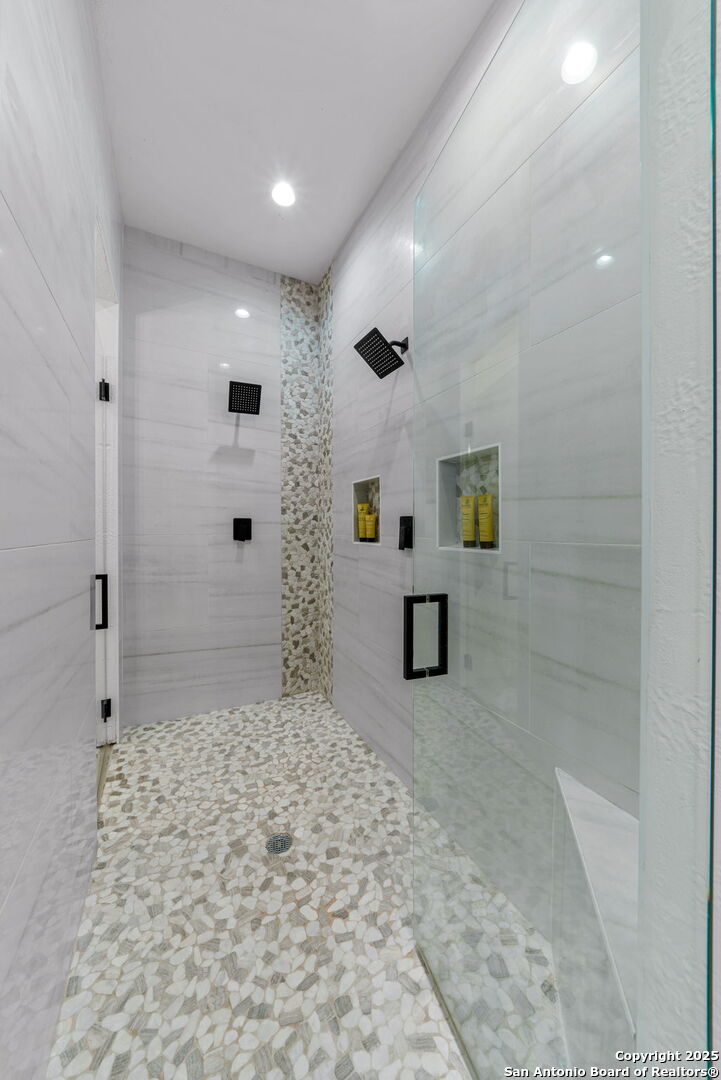 8304 Monument Oak Boerne TX 78015