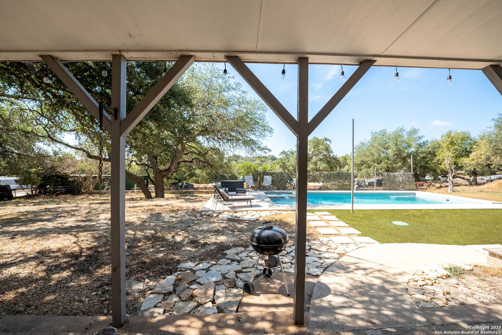 1220 Inspiring View Canyon Lake TX 78133