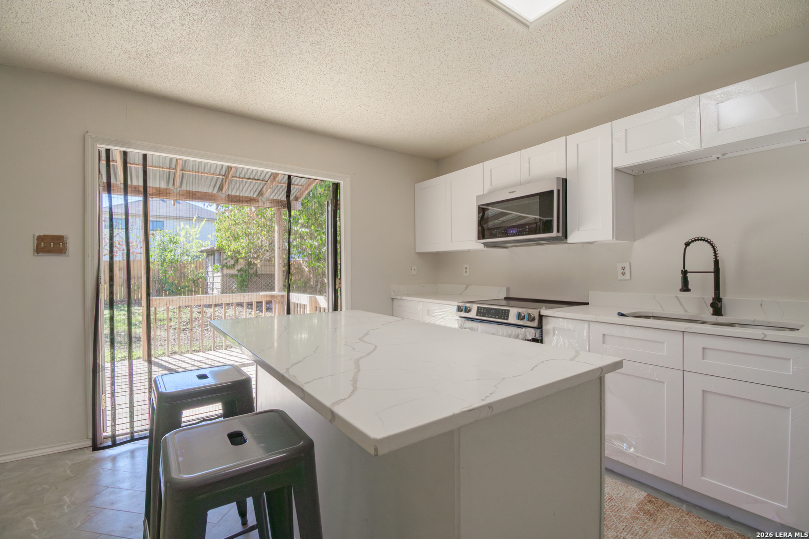 8166 Cheryl Meadow Drive Converse TX 78109