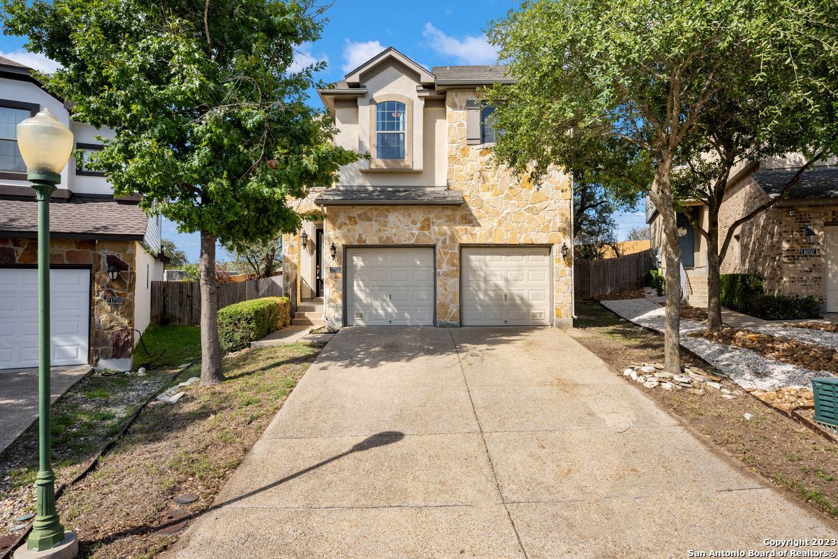 1203 Nicholas Manor San Antonio TX 78258