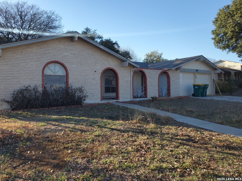 303 Cordoba Drive Universal City TX 78148