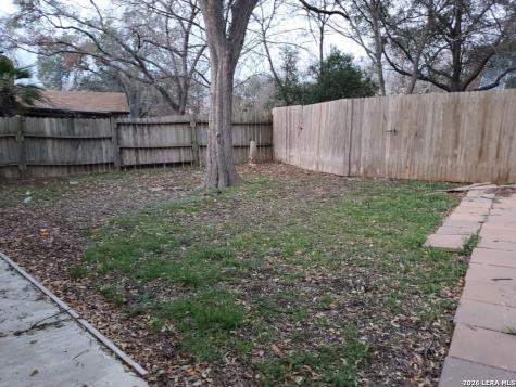 303 Cordoba Drive Universal City TX 78148