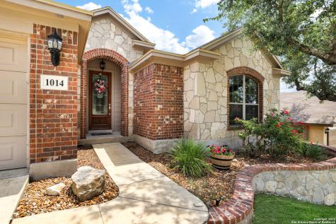 1014 Wavy Creek San Antonio TX 78260