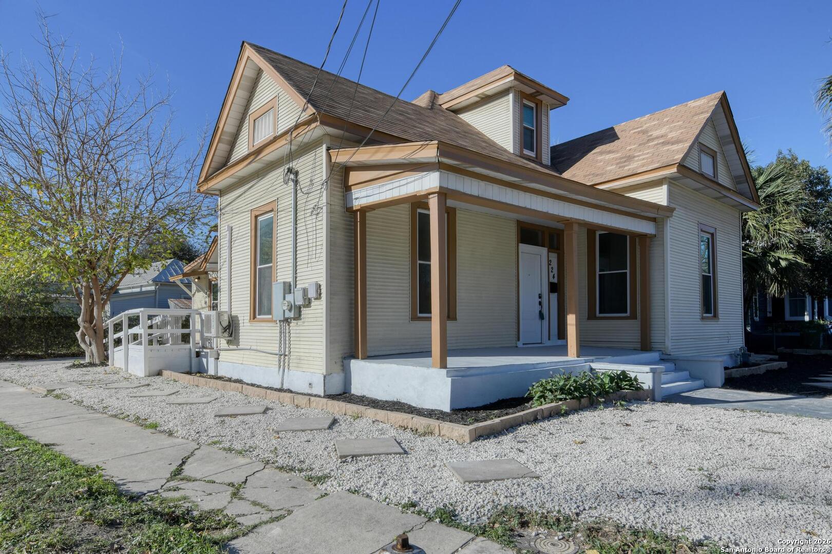 224 E Rische San Antonio TX 78204