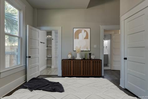224 E Rische San Antonio TX 78204