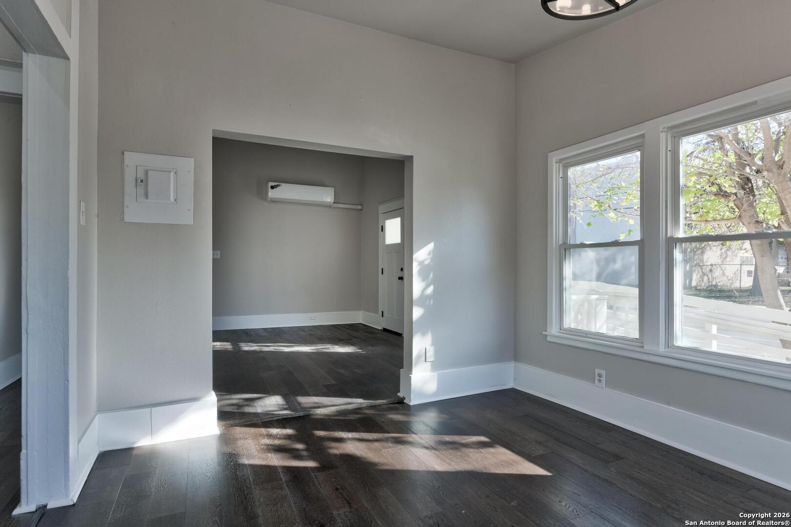 224 E Rische San Antonio TX 78204