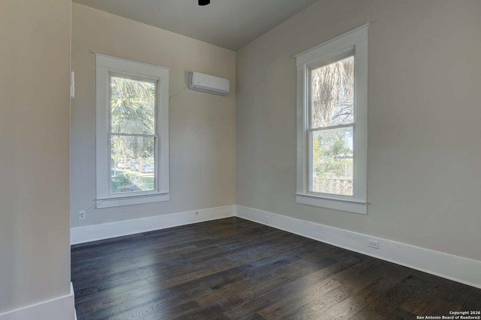 224 E Rische San Antonio TX 78204