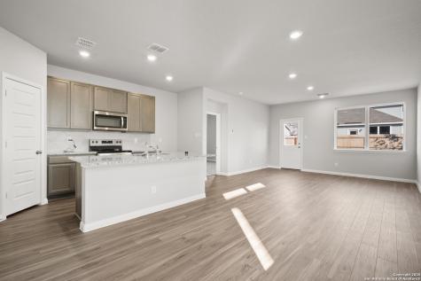 10310 Liberty Grove San Antonio TX 78224