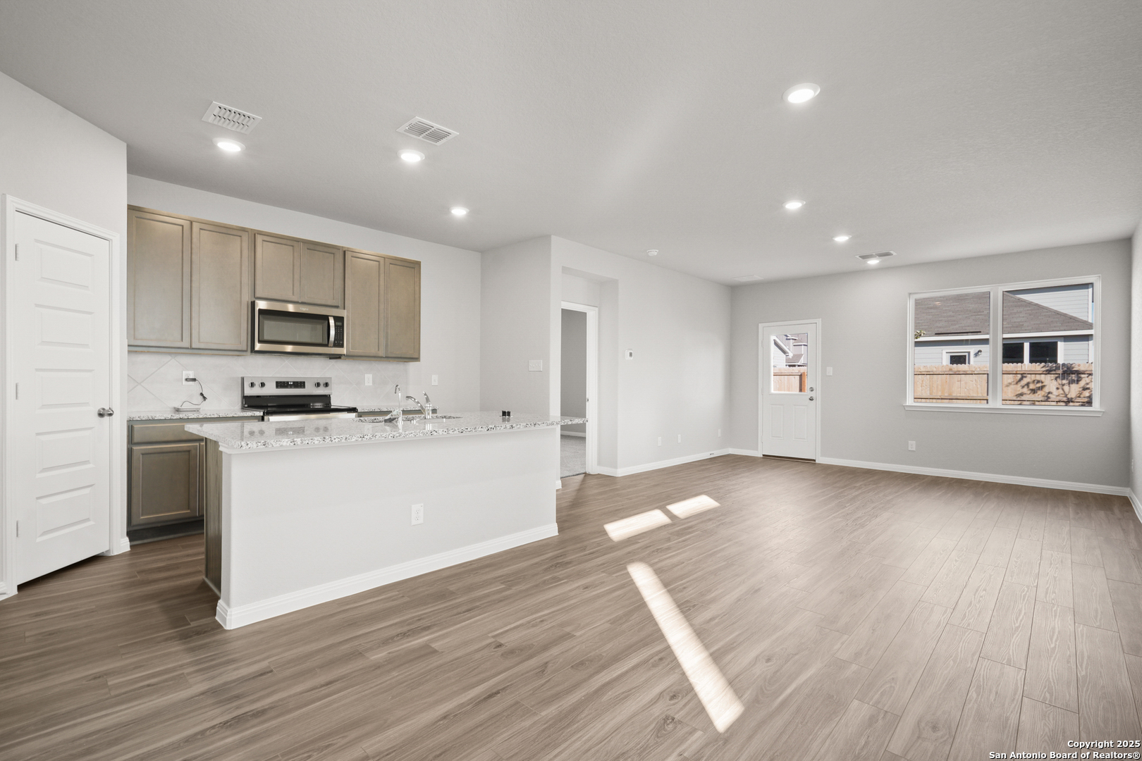 10310 Liberty Grove San Antonio TX 78224