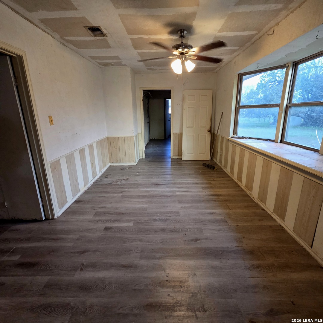 531 Deer Loop Lagrange TX 78945