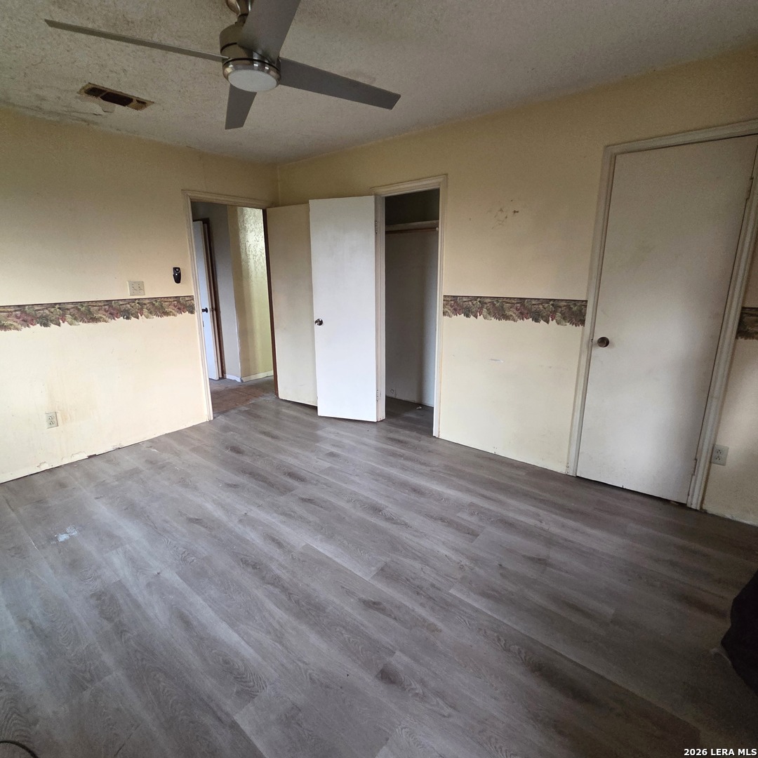 531 Deer Loop Lagrange TX 78945