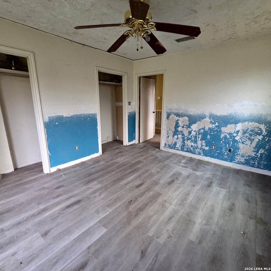 531 Deer Loop Lagrange TX 78945