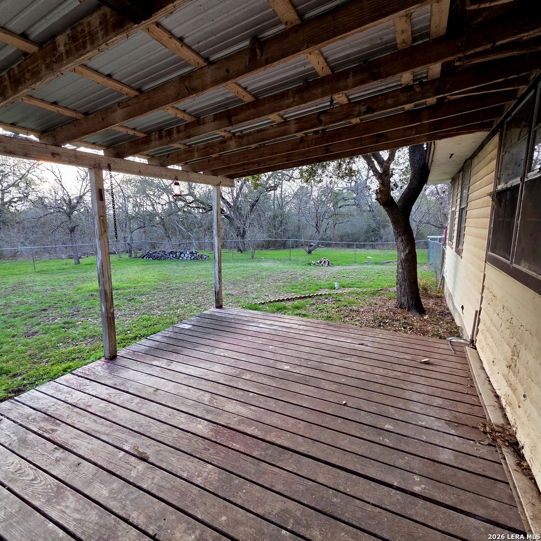 531 Deer Loop Lagrange TX 78945