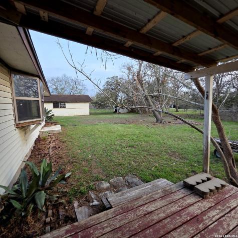 531 Deer Loop Lagrange TX 78945
