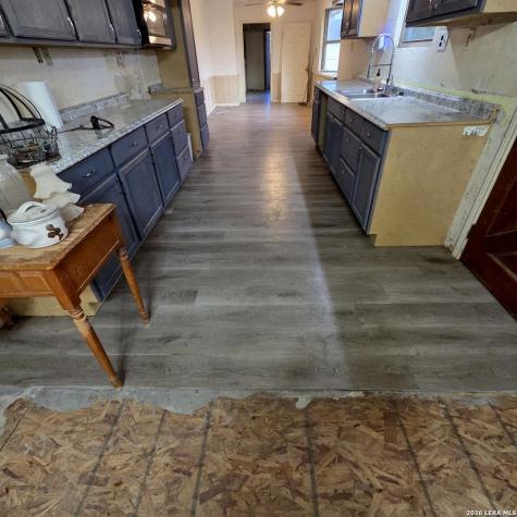 531 Deer Loop Lagrange TX 78945
