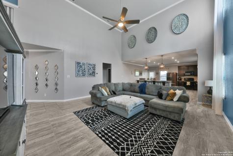 141 Whitetail Pass San Antonio TX 78253