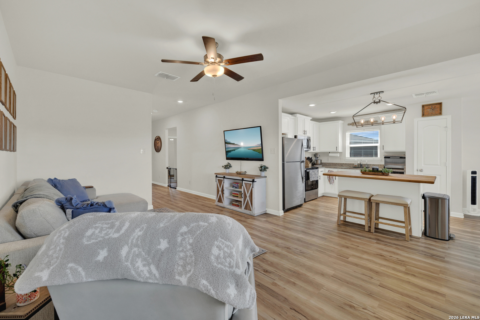 16005 Dickens Bluff Lytle TX 78052