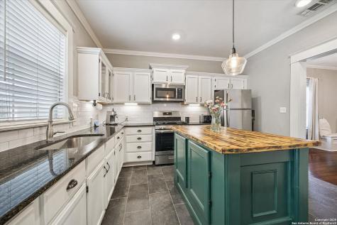 240 Belmont San Antonio TX 78202