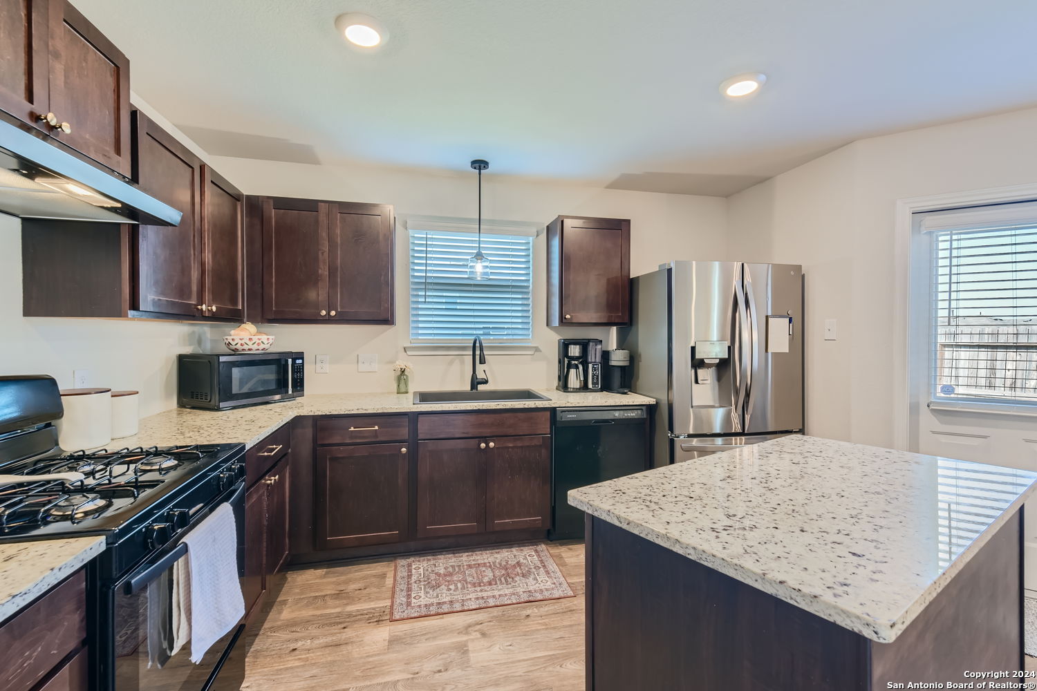 6706 Dynamic Sound San Antonio TX 78252